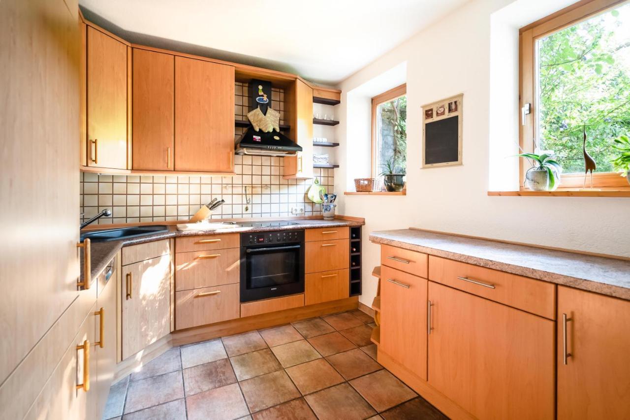 Ferienhaus Burgblick Munzenberg Экстерьер фото
