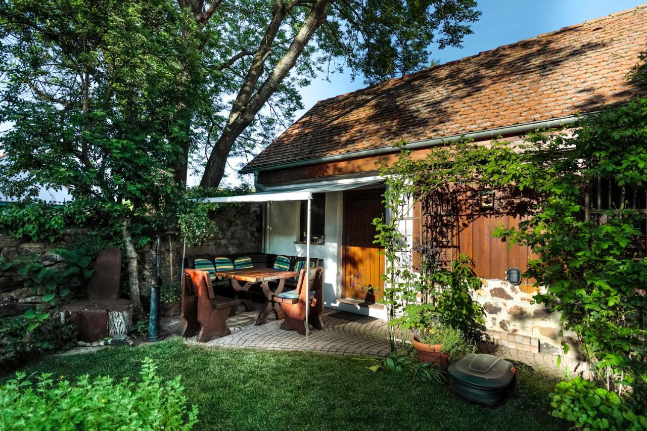 Ferienhaus Burgblick Munzenberg Экстерьер фото